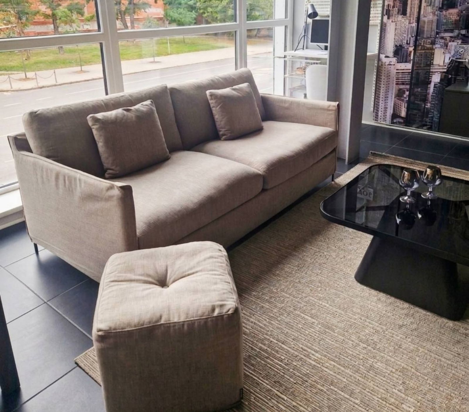 Trivietė sofa PETITO LC